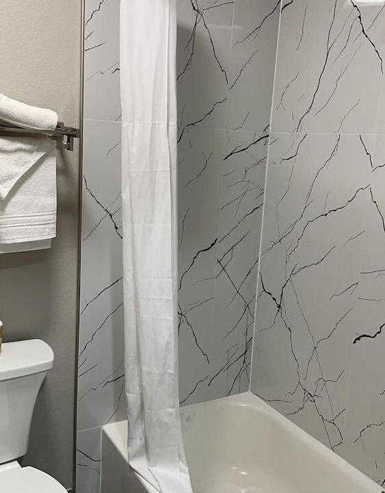 Photo of Bathroom in Ruidoso Downs