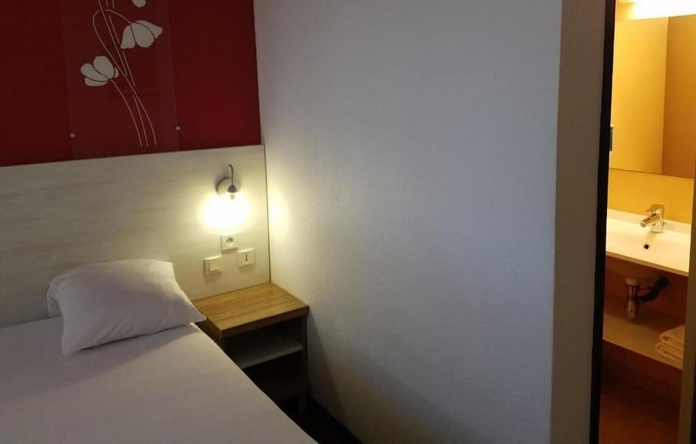 Photo of Bedroom in Saint-Lo