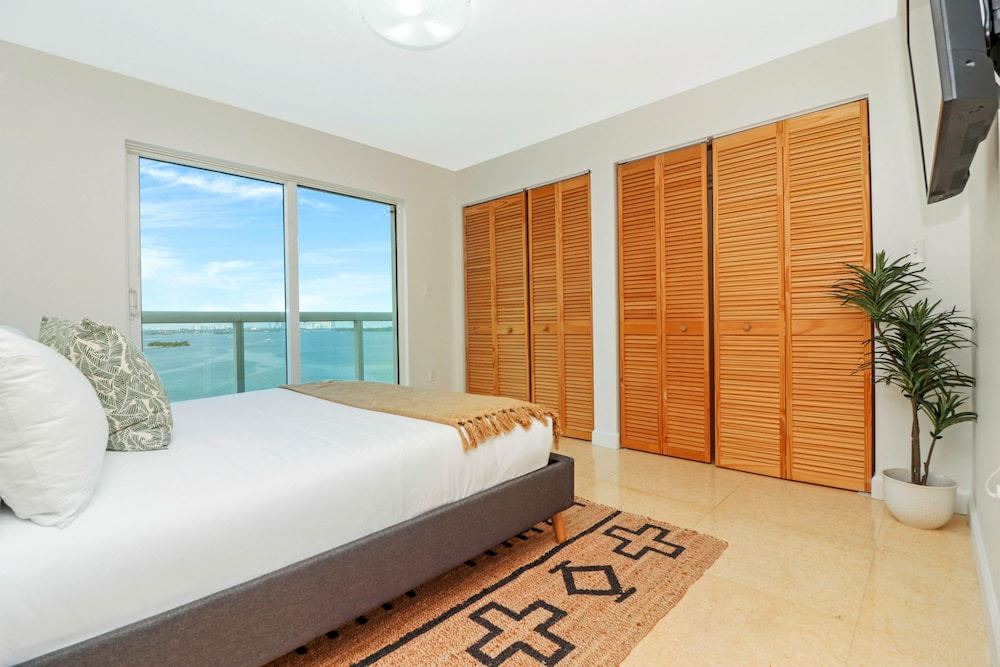 Photo of Bedroom in North Bay Village