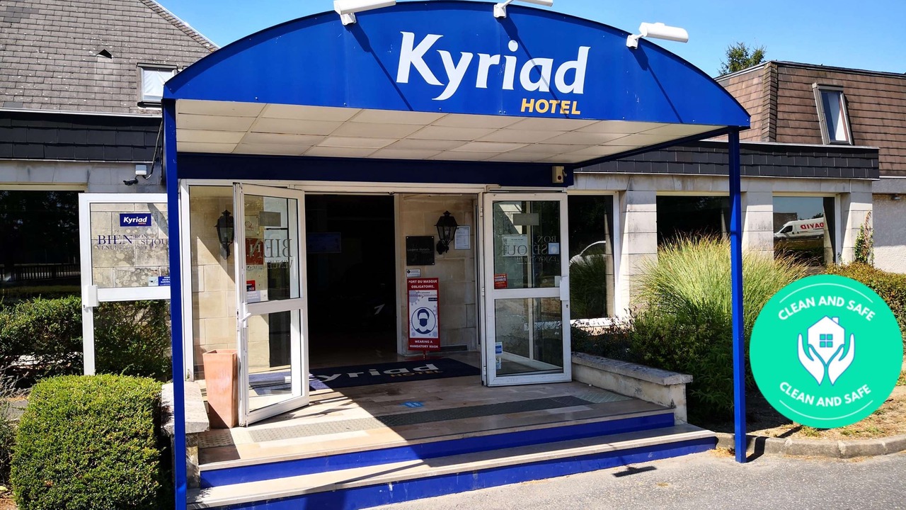 Photo of Buildings in Laon