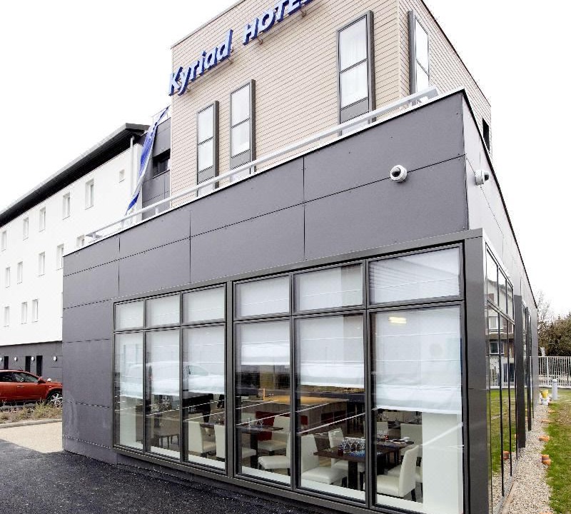 Photo of Buildings in Saint-Cyr-l'Ecole