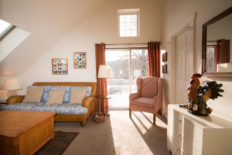 Photo of Livingroom in Waterbury