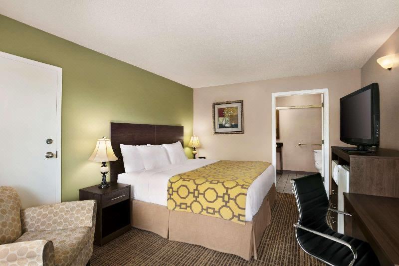 Photo of Others in Kingsland