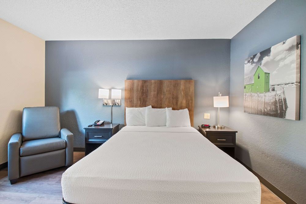 Photo of Bedroom in Mountain View