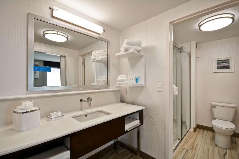 Photo of Bathroom in Warren