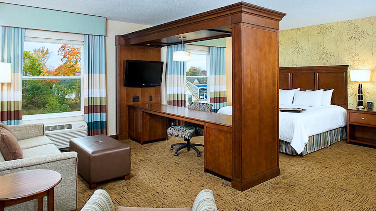 Photo of Livingroom in Exeter