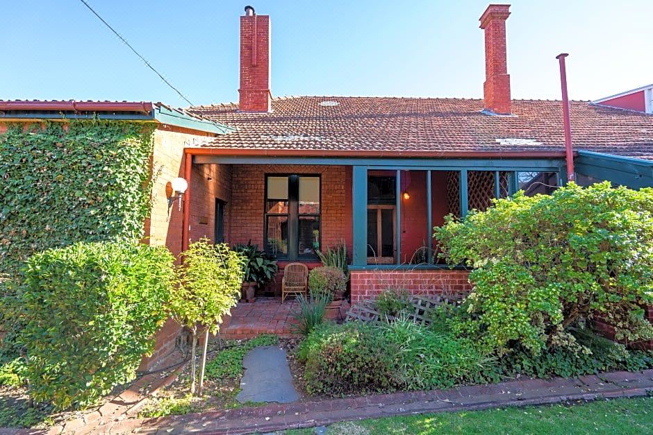 Photo of Buildings in North Adelaide
