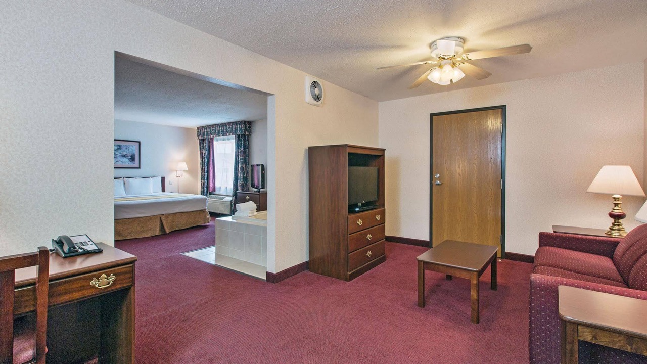 Photo of Livingroom in Auburn