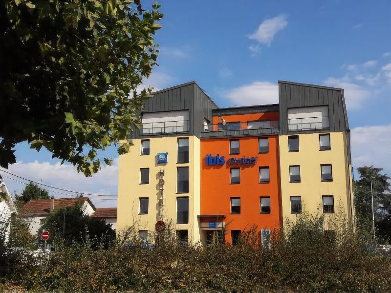 Photo of Buildings in Auxerre