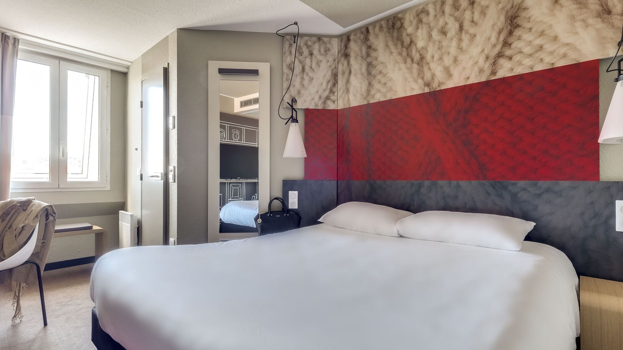 Photo of Bedroom in Rueil-Malmaison