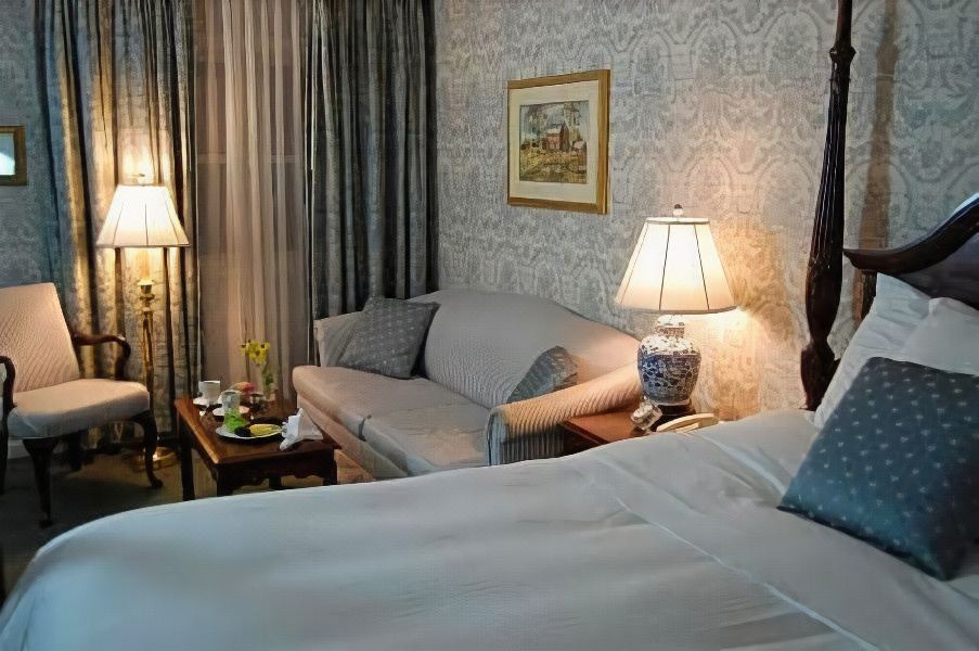 Photo of Bedroom in Avon