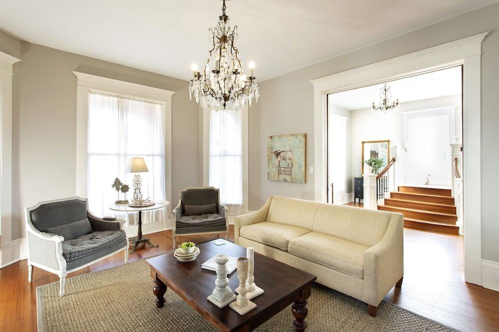 Photo of Livingroom in Smithville