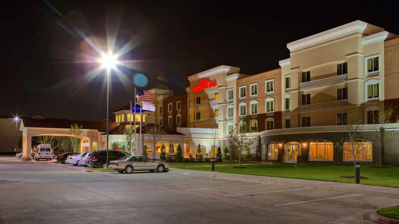 Photo of Buildings in Grapevine