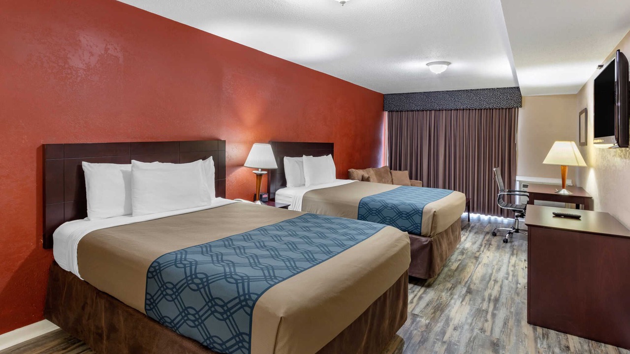 Photo of Bedroom in Westbrook Center