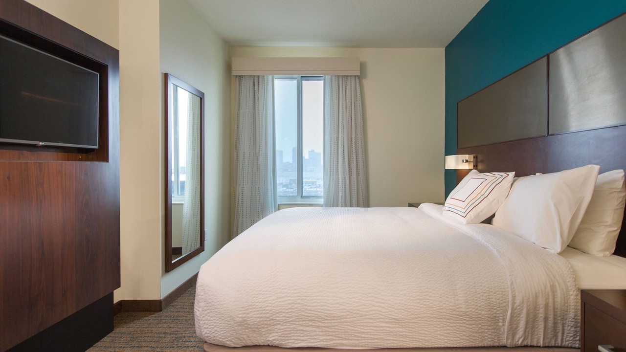 Photo of Bedroom in Music Row