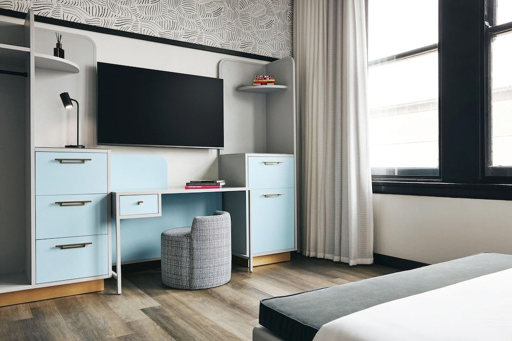 Photo of Others in Downtown Cincinnati