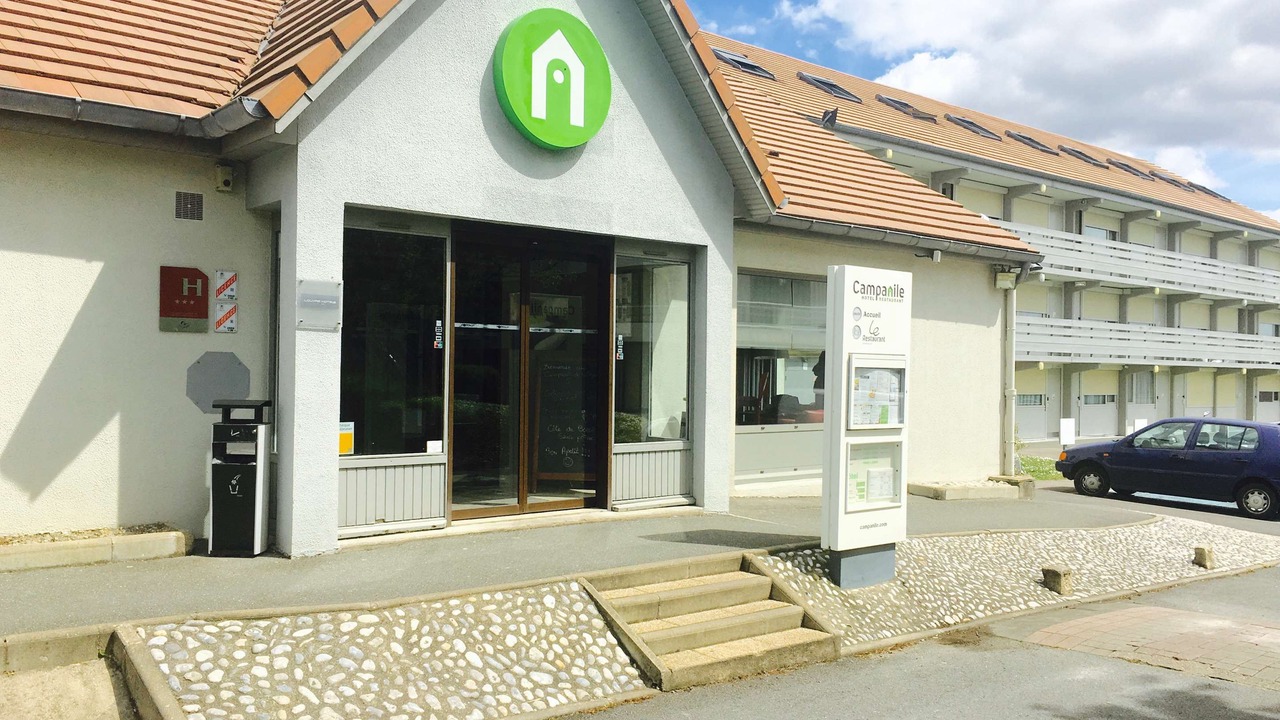 Photo of Buildings in Villejust