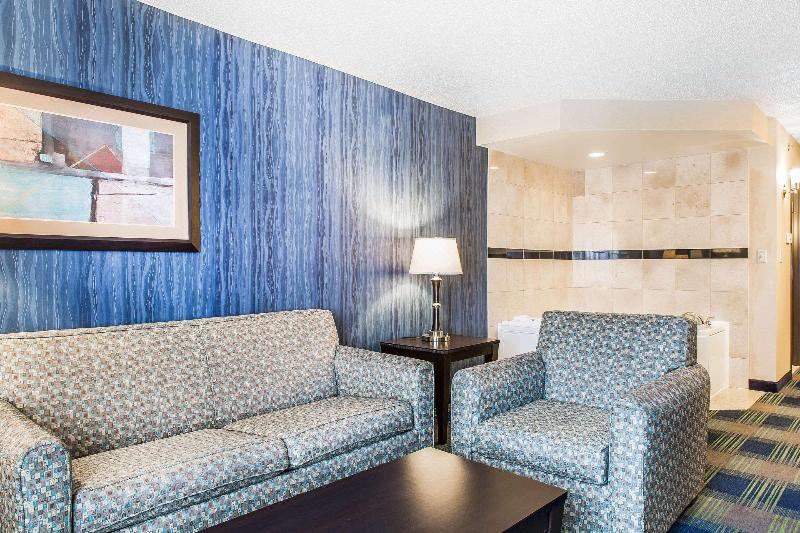 Photo of Livingroom in Meriden