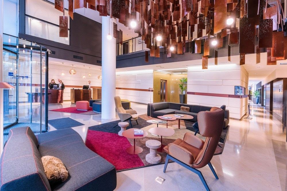 Photo of Livingroom in Republique–Point-du-Jour