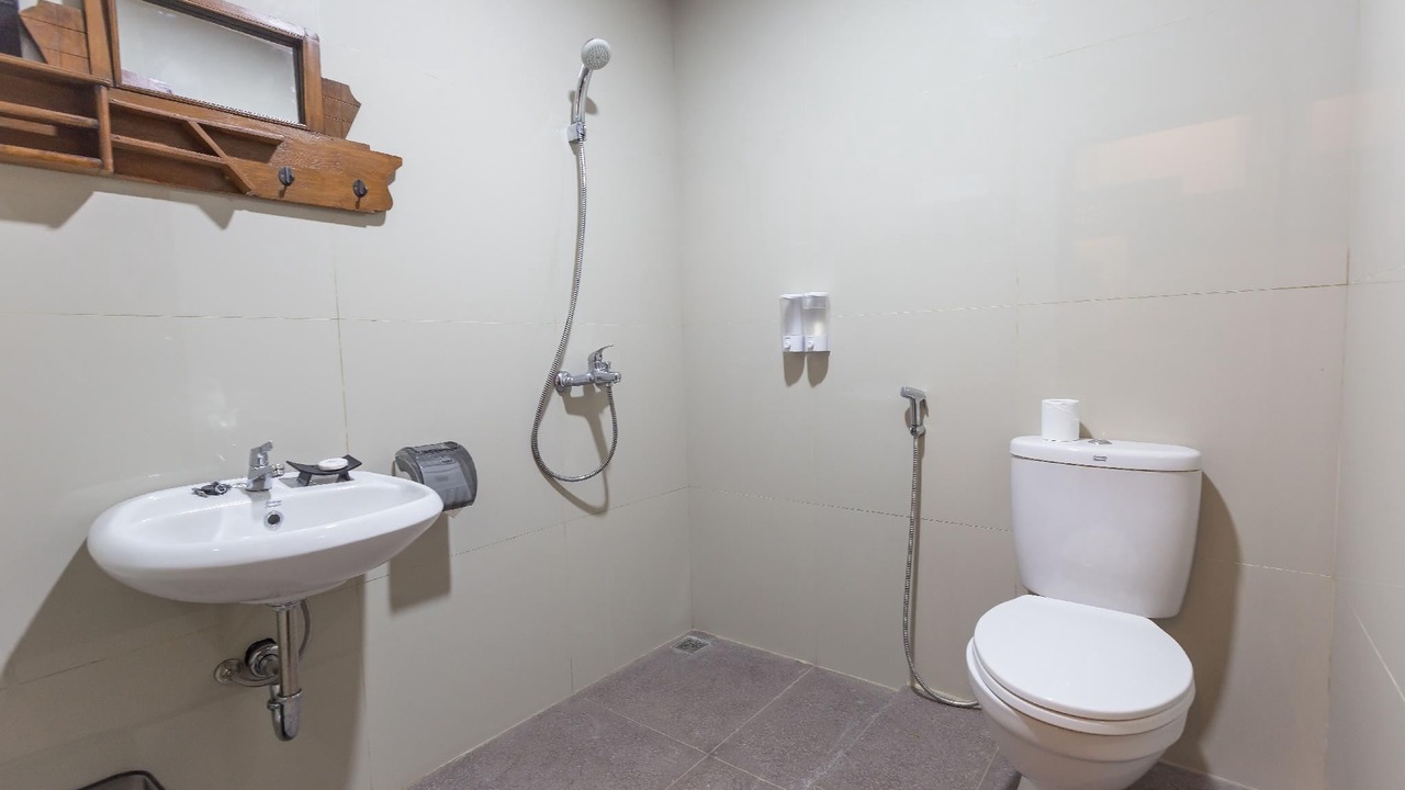 Photo of Bathroom in Banguntapan