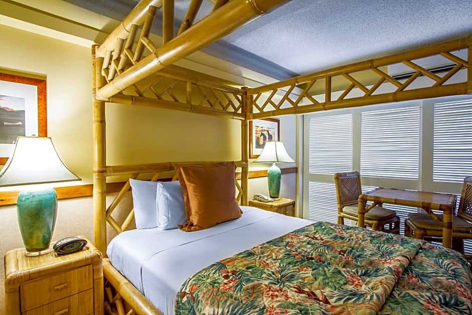 Photo of Bedroom in Waikiki