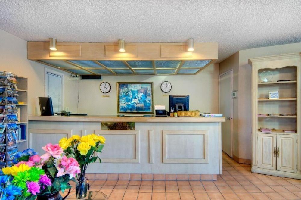Photo of Livingroom in North Whisman
