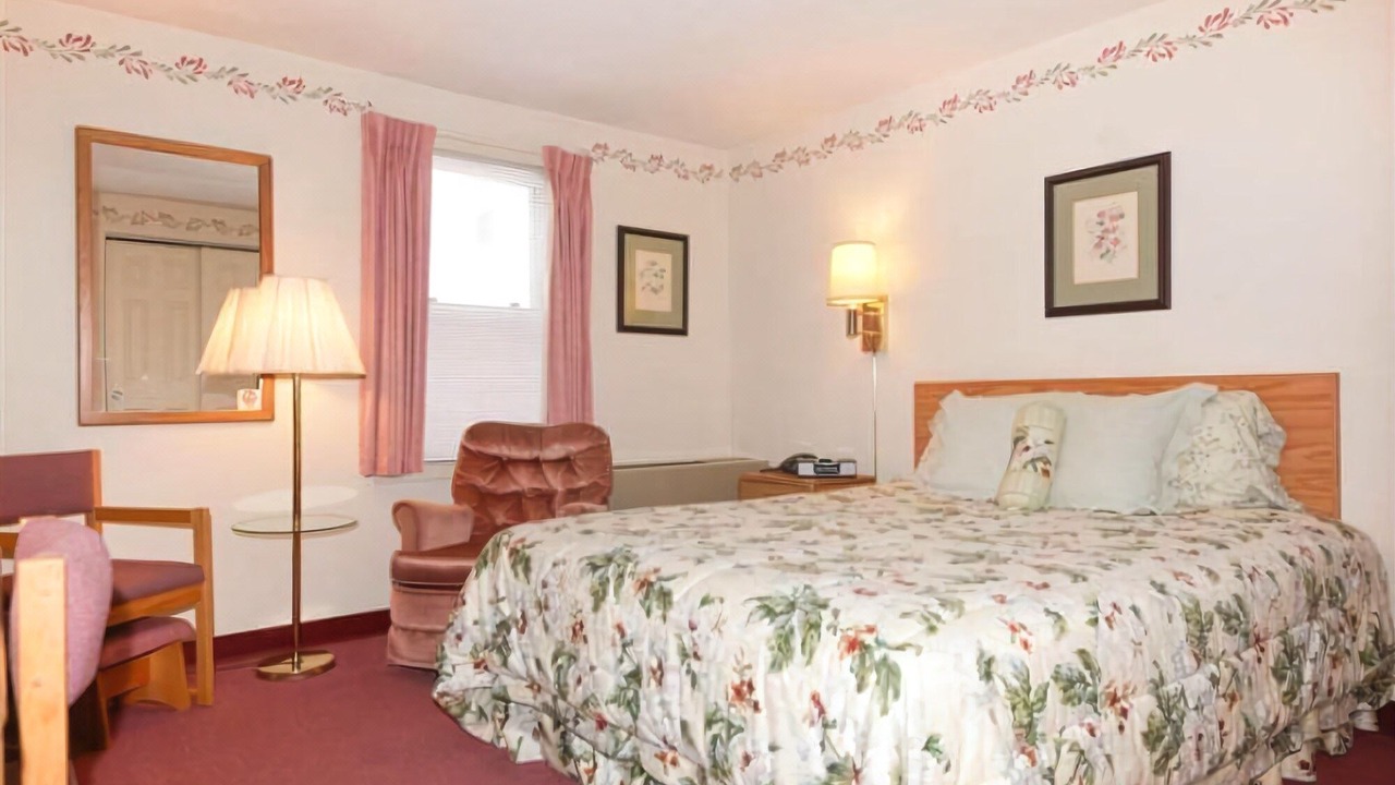 Photo of Bedroom in Westborough