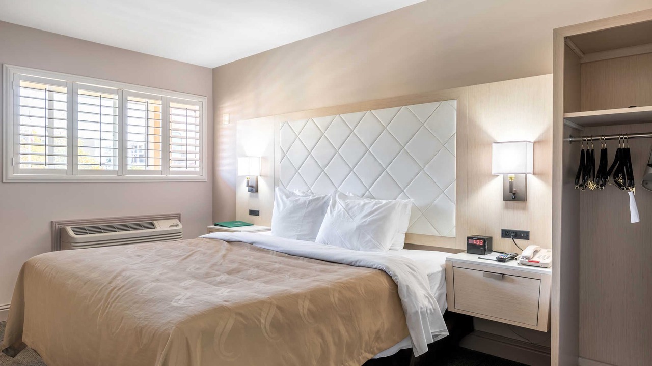 Photo of Bedroom in Central Berkeley