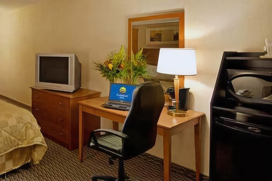 Photo of Livingroom in Chatham-Kent