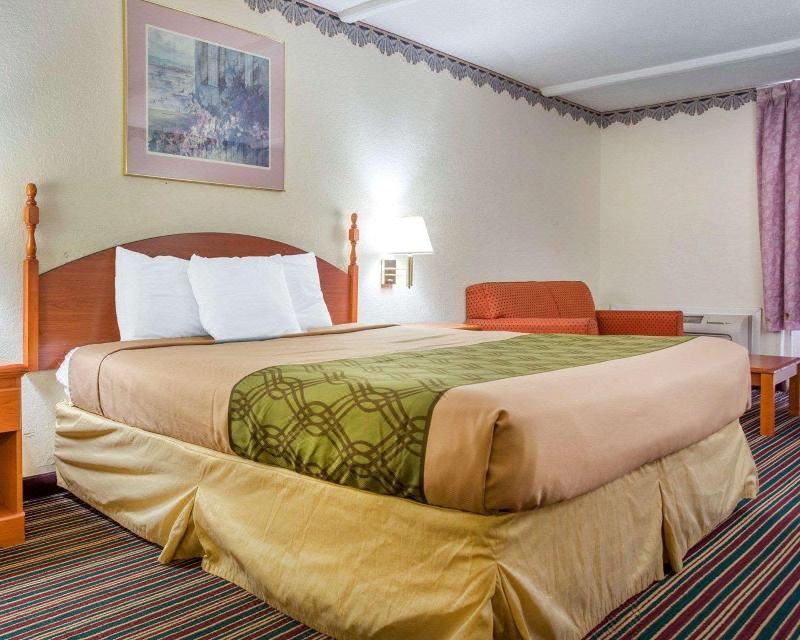 Photo of Bedroom in Tucker
