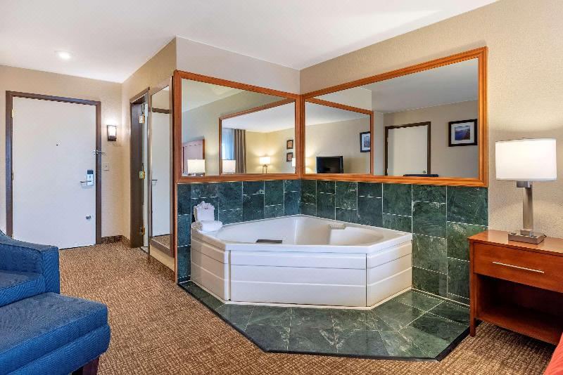 Photo of Livingroom in Altamont