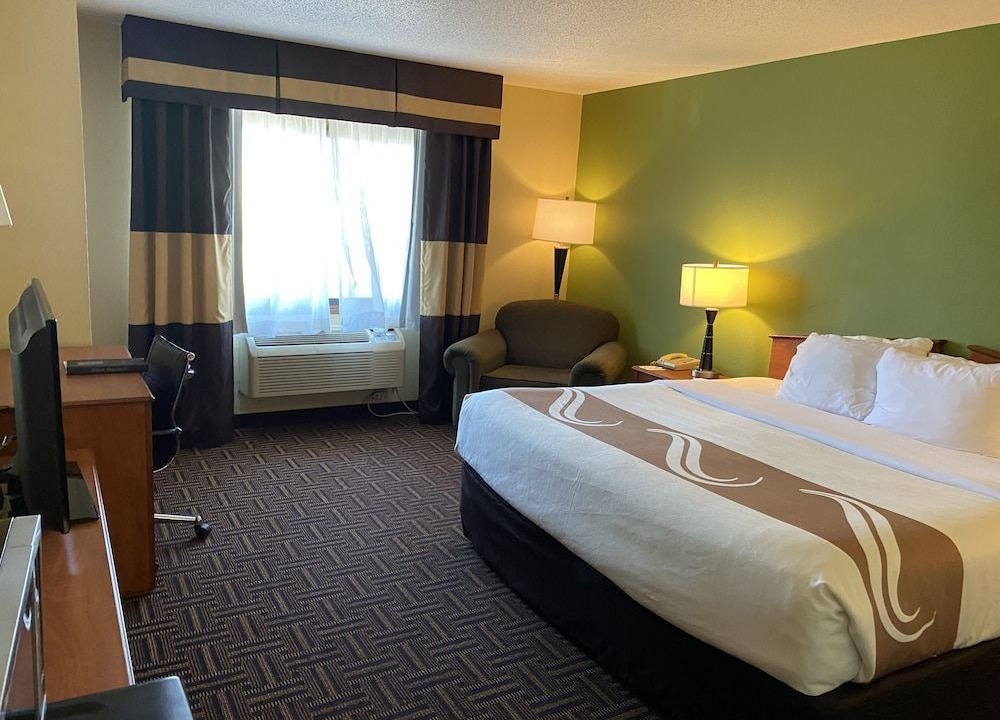 Photo of Bedroom in Bolingbrook