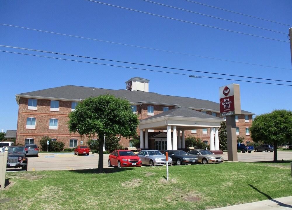 Photo of Buildings in Waxahachie