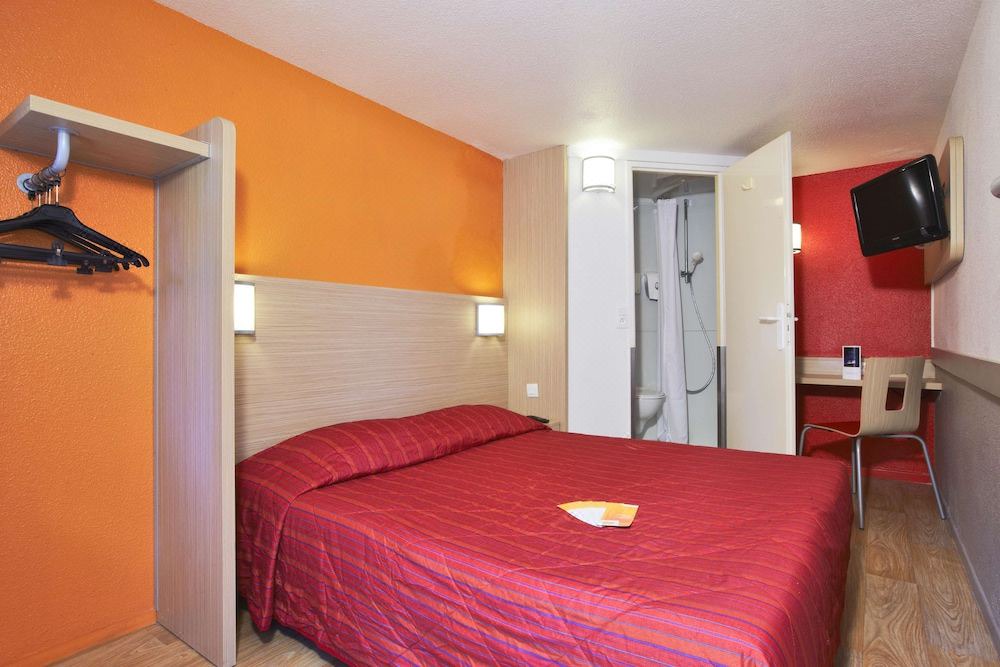 Photo of Bedroom in Tourcoing
