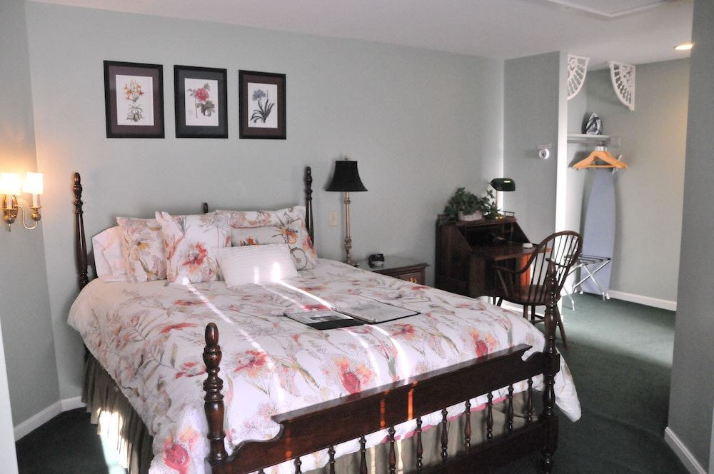 Photo of Bedroom in Vergennes