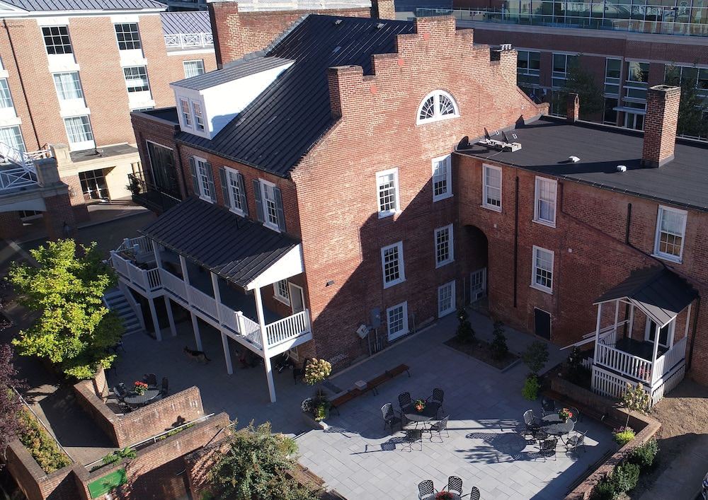 Photo of Buildings in Venable