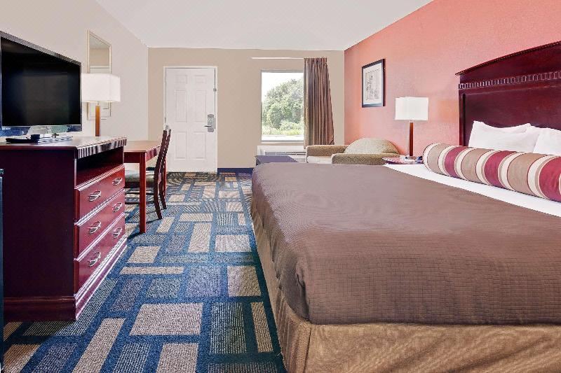 Photo of Bedroom in Dumas