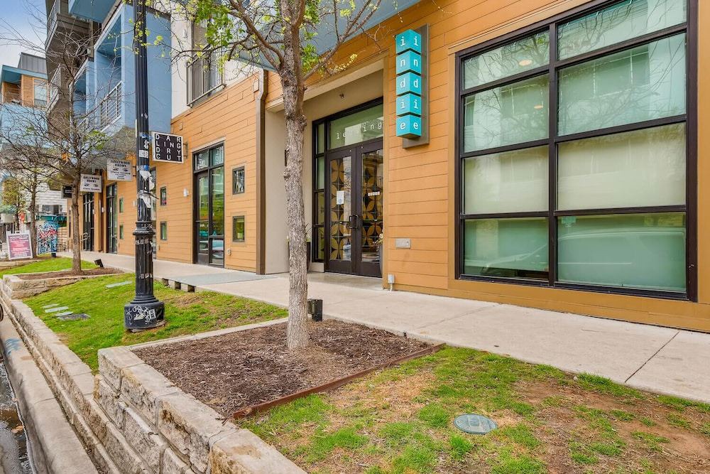 Photo of Buildings in East Cesar Chavez