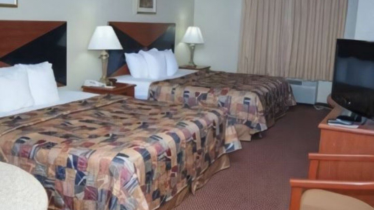 Photo of Bedroom in Hewitt