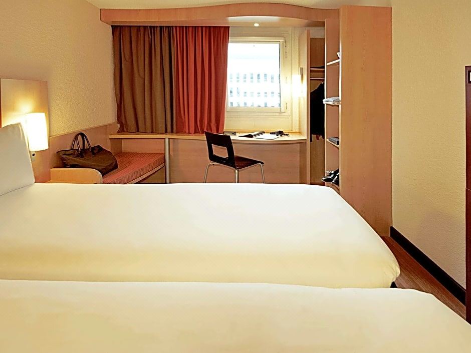 Photo of Bedroom in Rambouillet