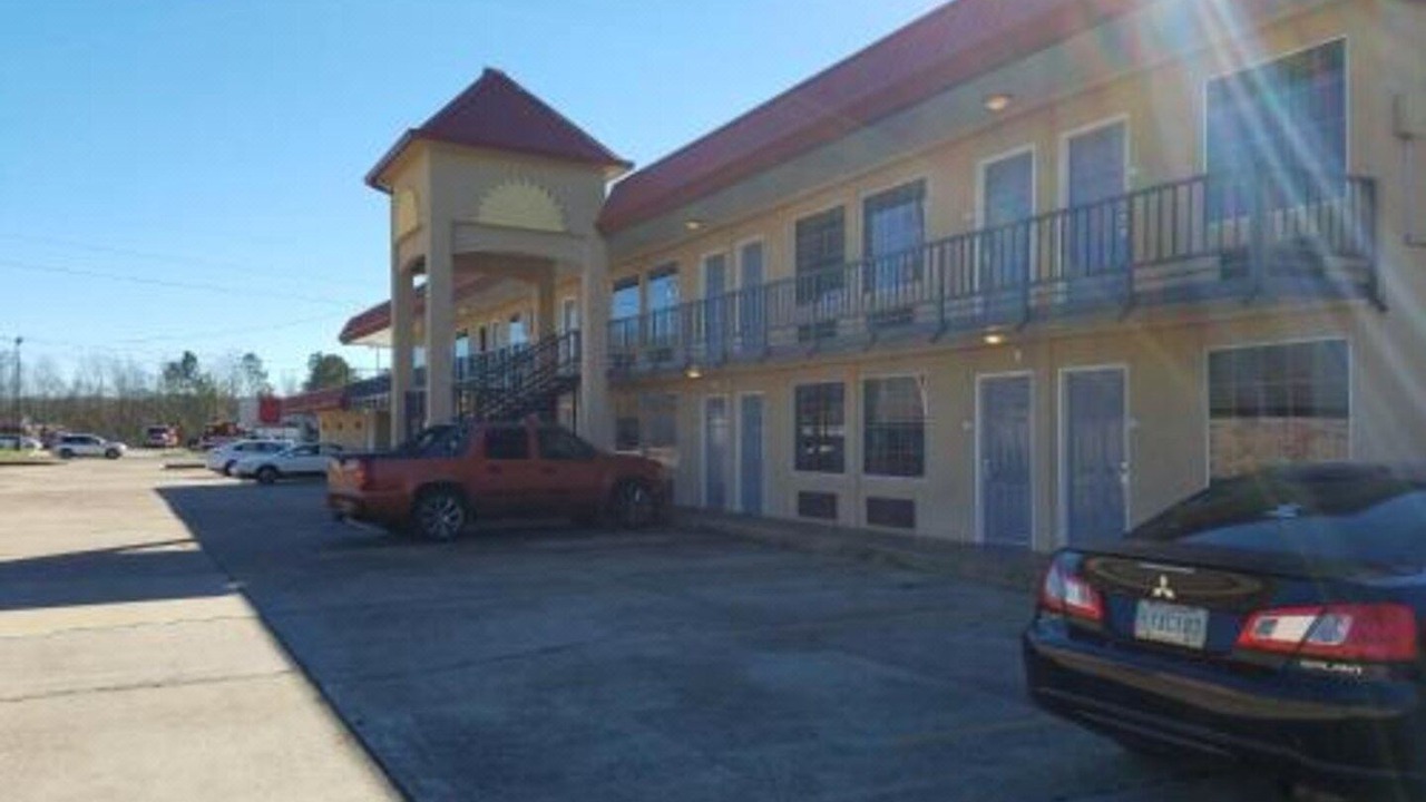 Photo of Buildings in Leesville