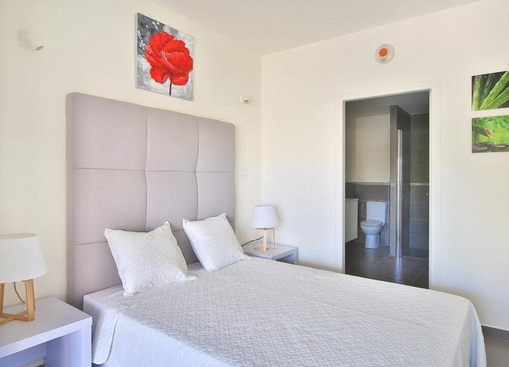 Photo of Bedroom in Rigaud