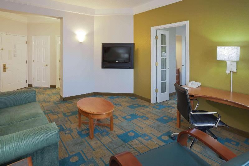 Photo of Livingroom in Sherman