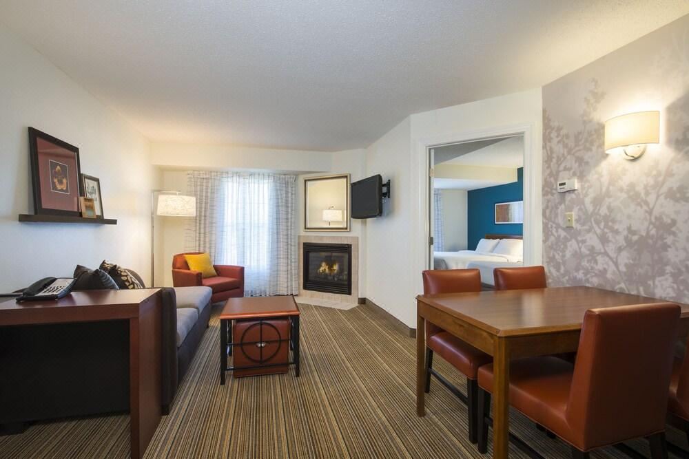 Photo of Livingroom in Williamsburg