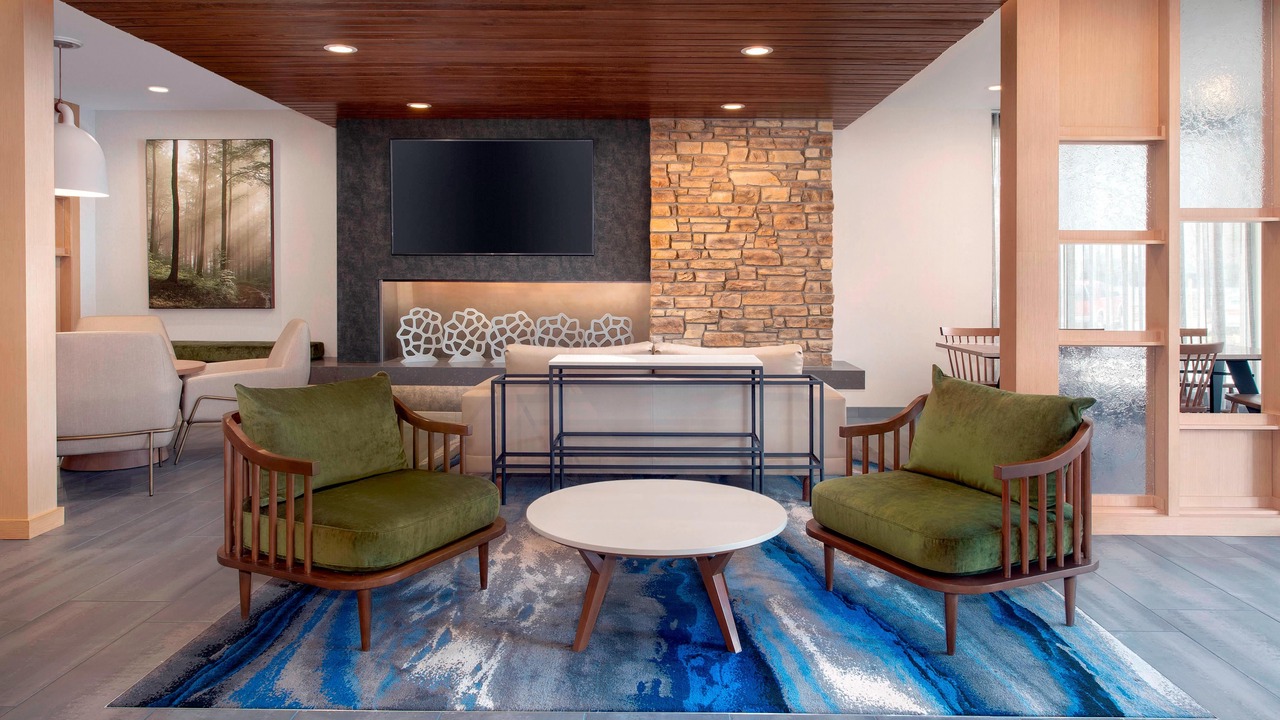 Photo of Livingroom in Hampden South