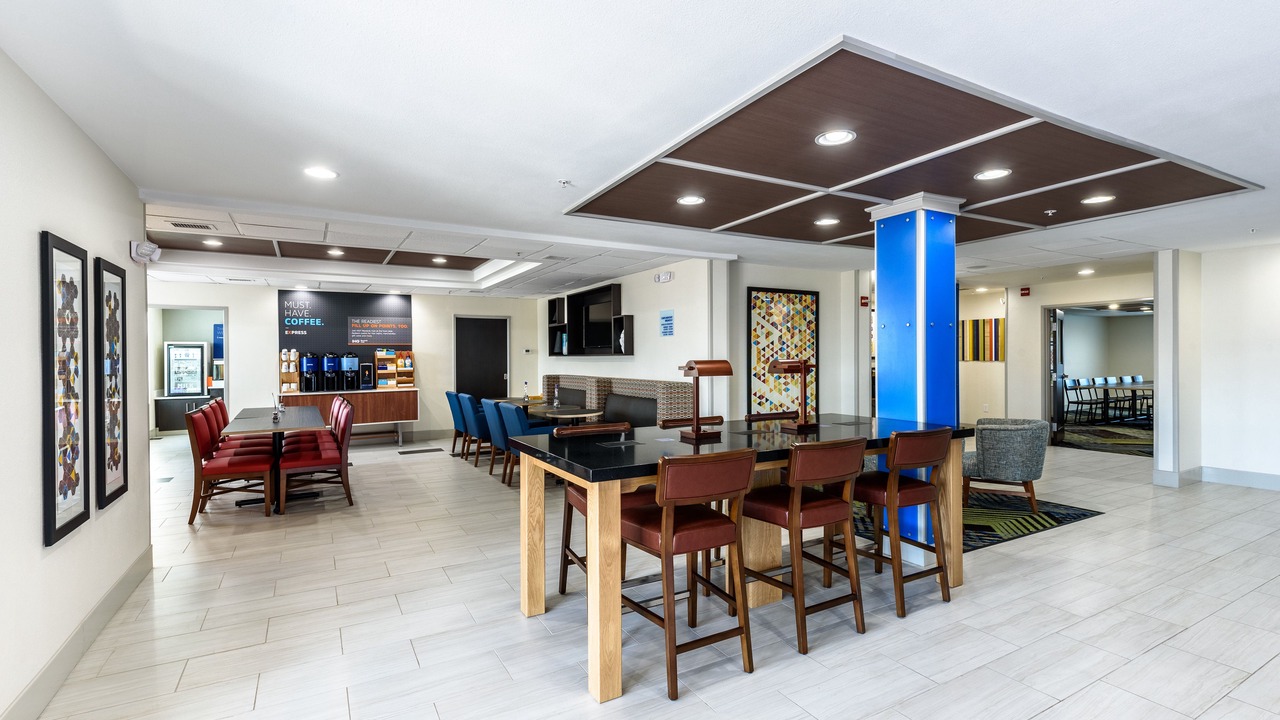 Photo of Livingroom in Bastrop