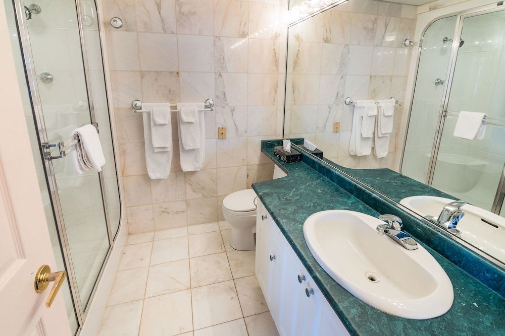 Photo of Bathroom in Thunder Bay