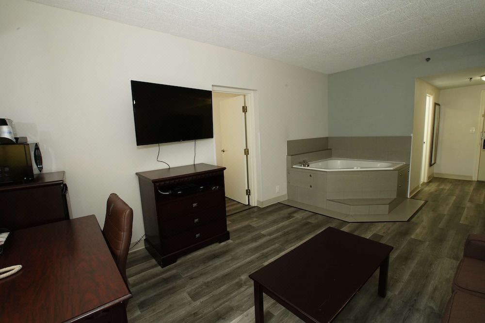Photo of Livingroom in Paramus