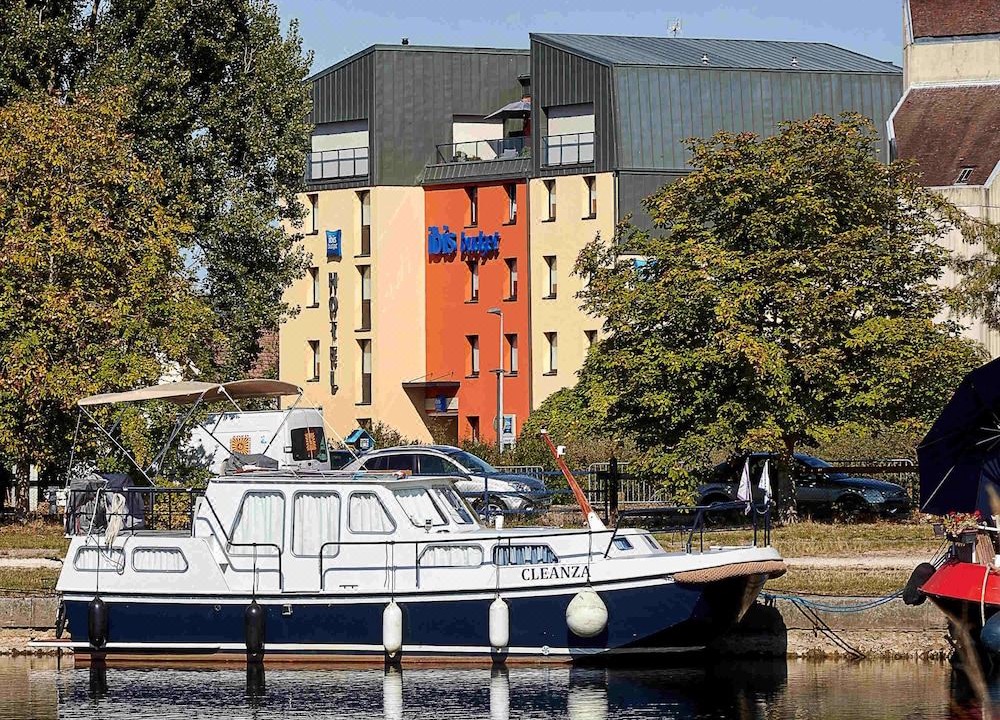 Photo of Buildings in Auxerre