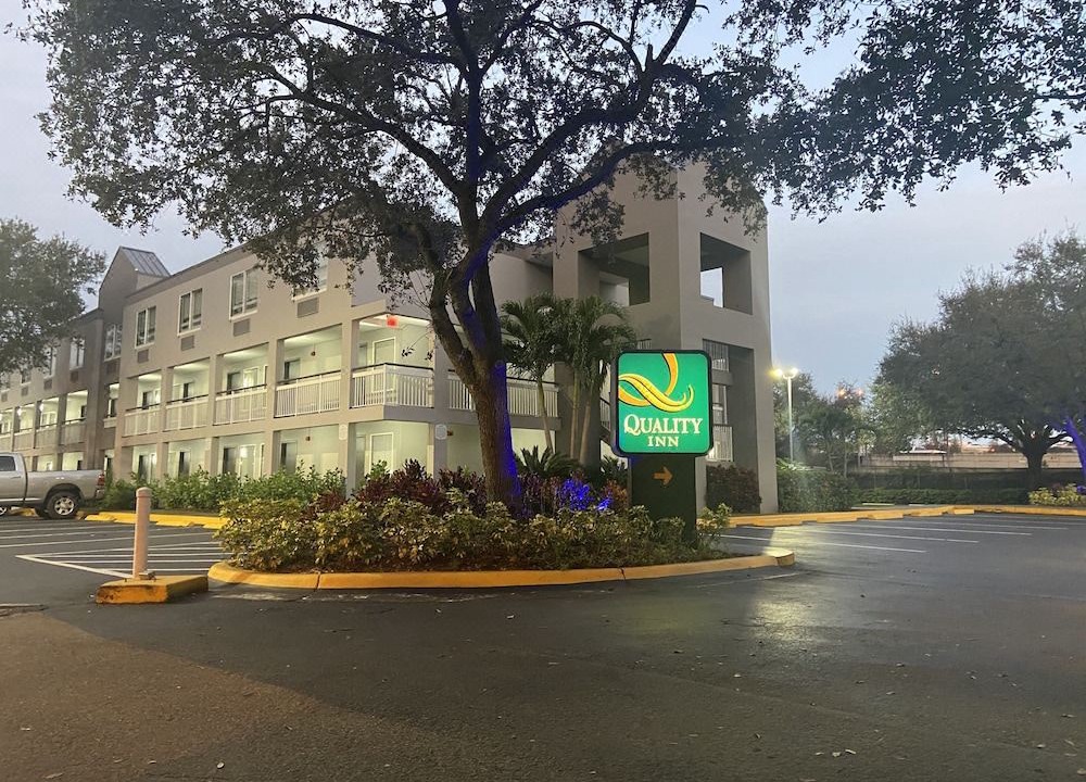 Photo of Buildings in Doral